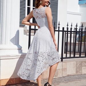Women's Elegant Floral Lace Dress Sleeveless Crew Neck Hi-Lo Cocktail Dress